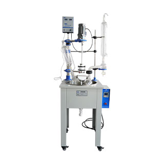 Single layer reactor